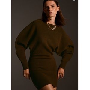 Zara voluminous knit dress